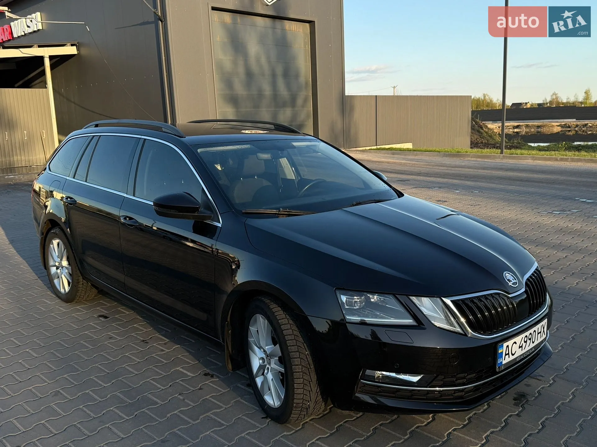 2017 Skoda Octavia - мініатюра 2