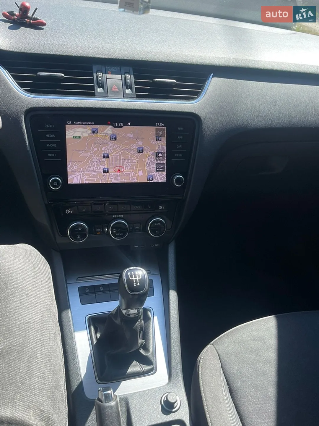 2017 Skoda Octavia - мініатюра 23