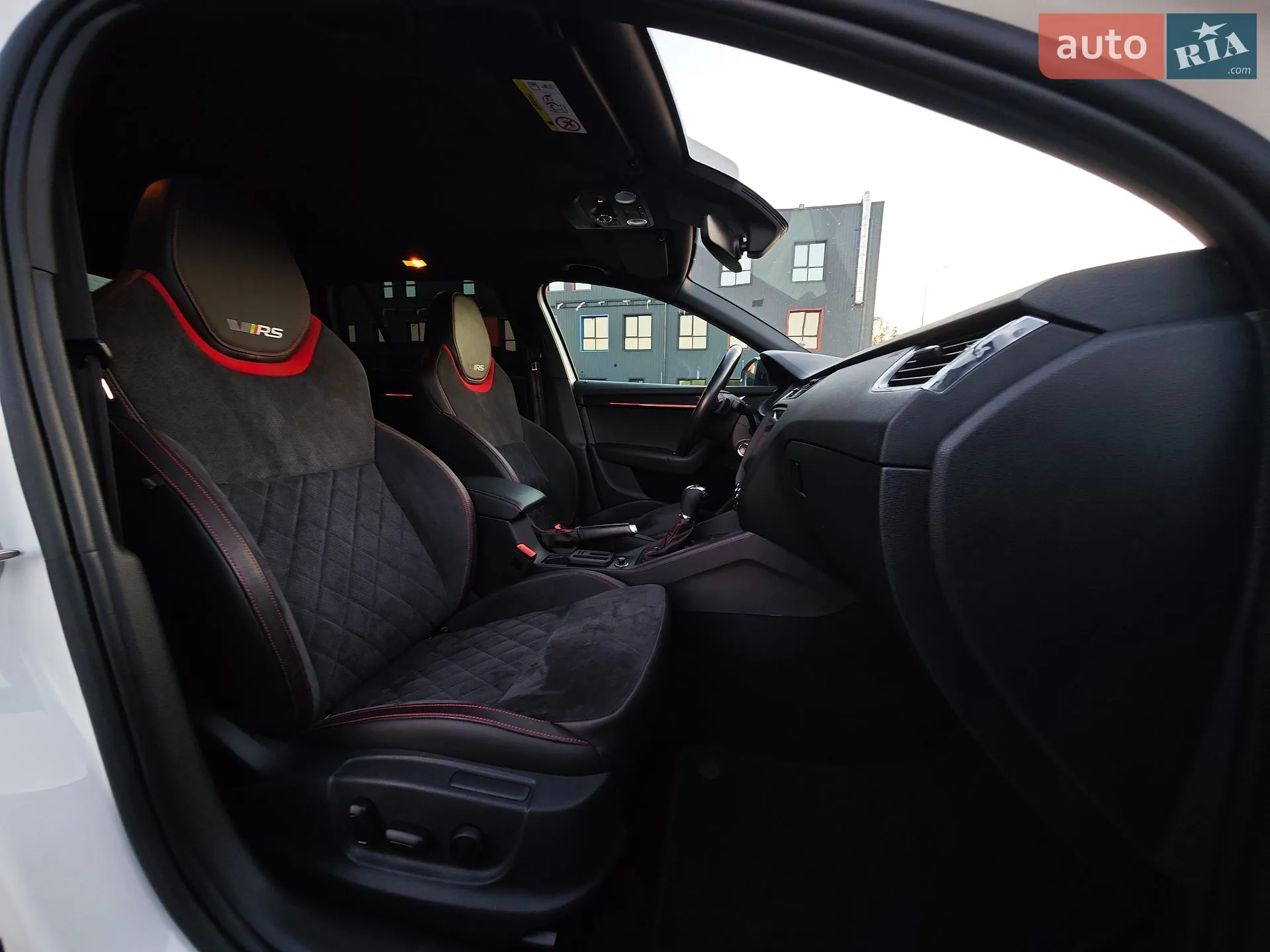 2019 Skoda Octavia - мініатюра 84