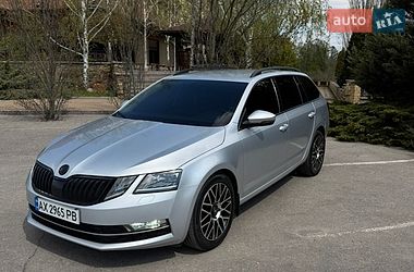Универсал Skoda Octavia 2017 в Харькове