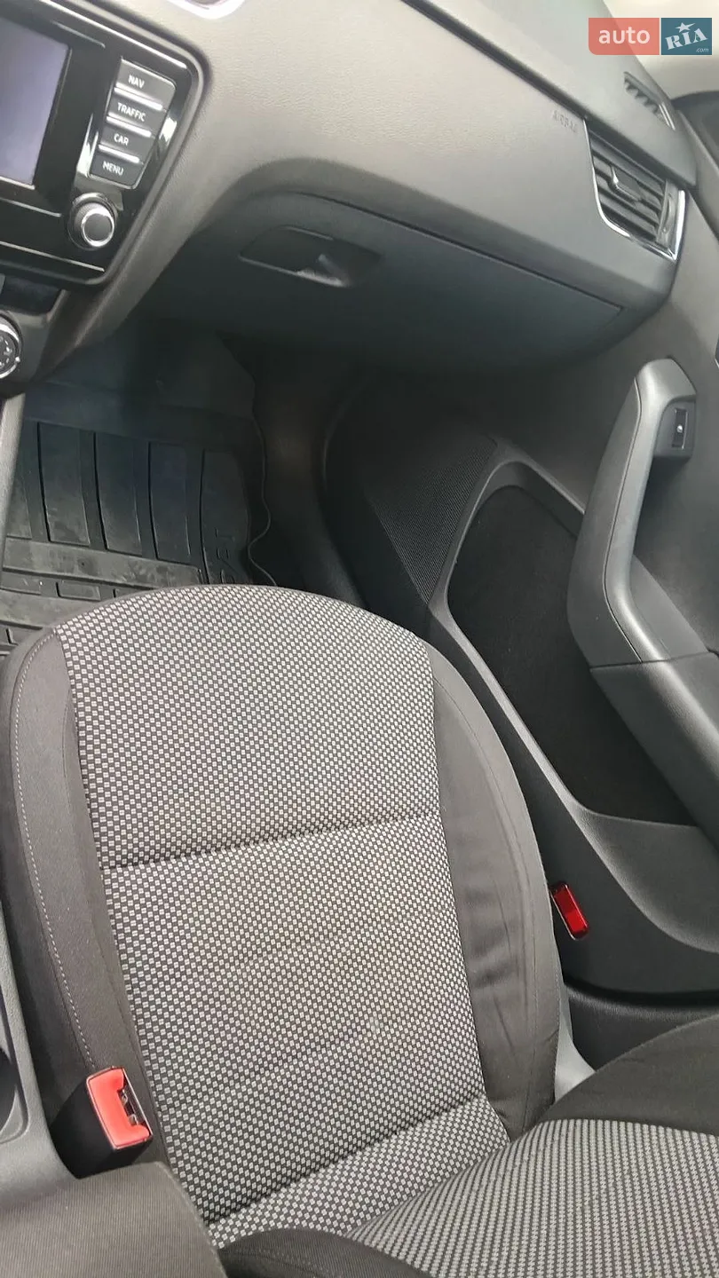 2013 Skoda Octavia - мініатюра 25