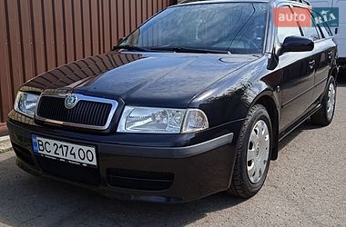 Универсал Skoda Octavia 2009 в Черкассах