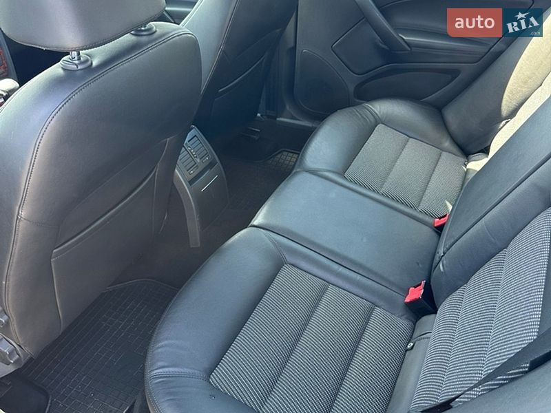 Універсал Skoda Octavia 2010 в Вінниці