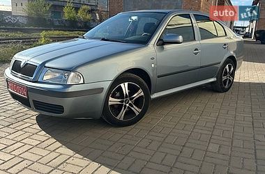 Лифтбек Skoda Octavia 2003 в Луцке
