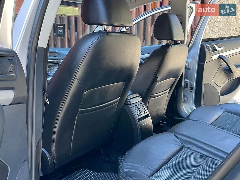 Универсал Skoda Octavia 2010 в Тячеве