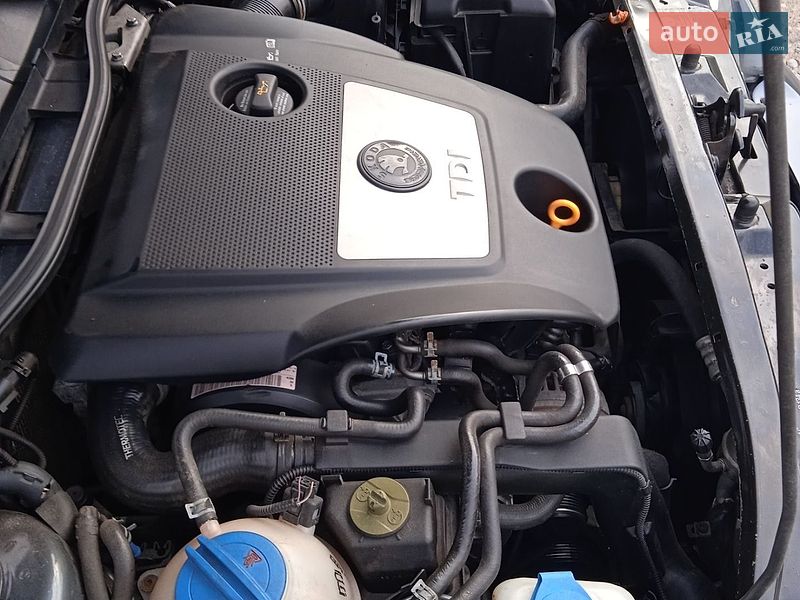 Универсал Skoda Octavia 2010 в Каменке