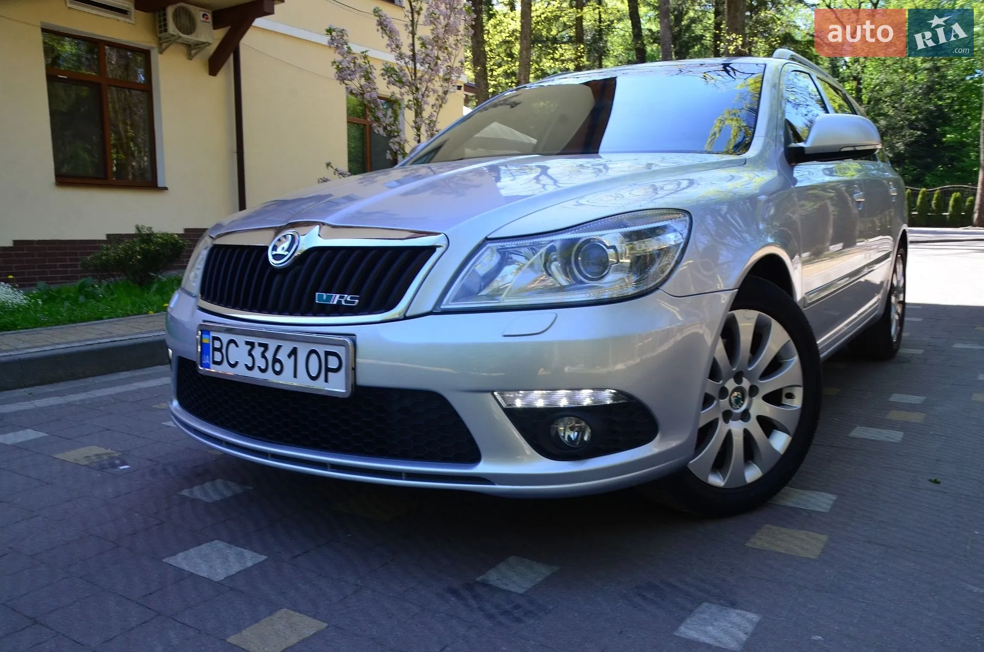 2010 Skoda Octavia - мініатюра 8