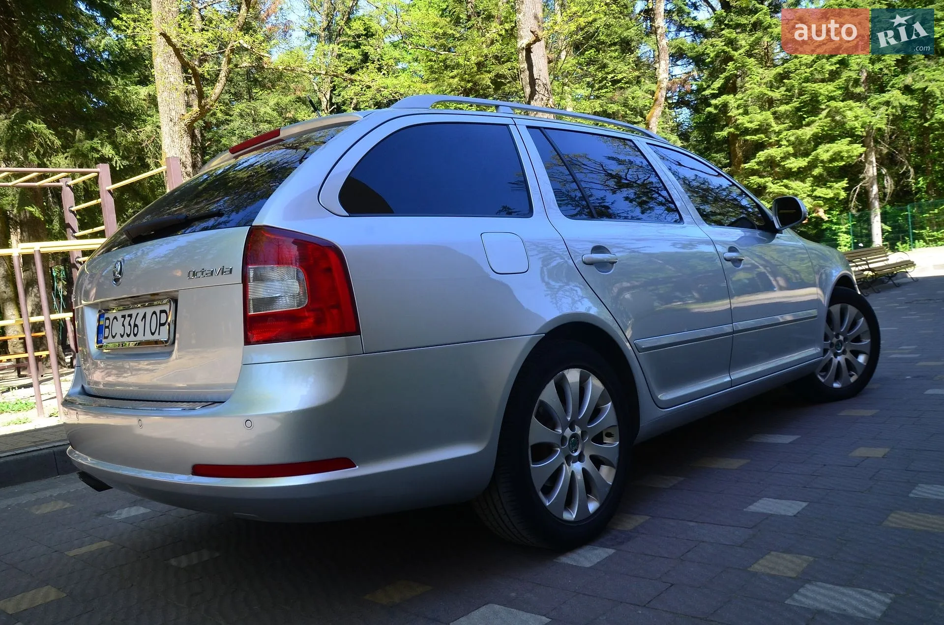 2010 Skoda Octavia - мініатюра 35