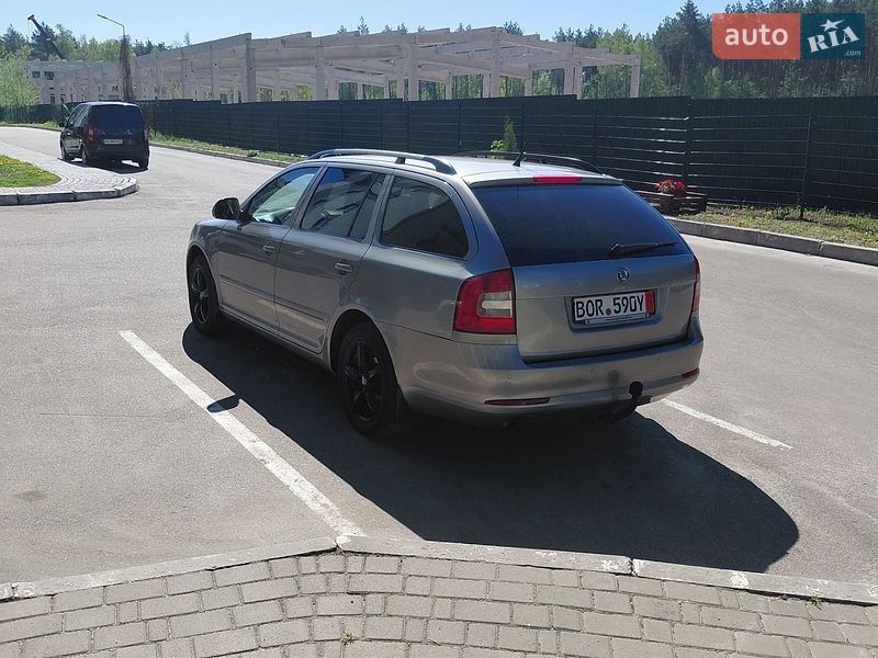 Универсал Skoda Octavia 2011 в Надворной