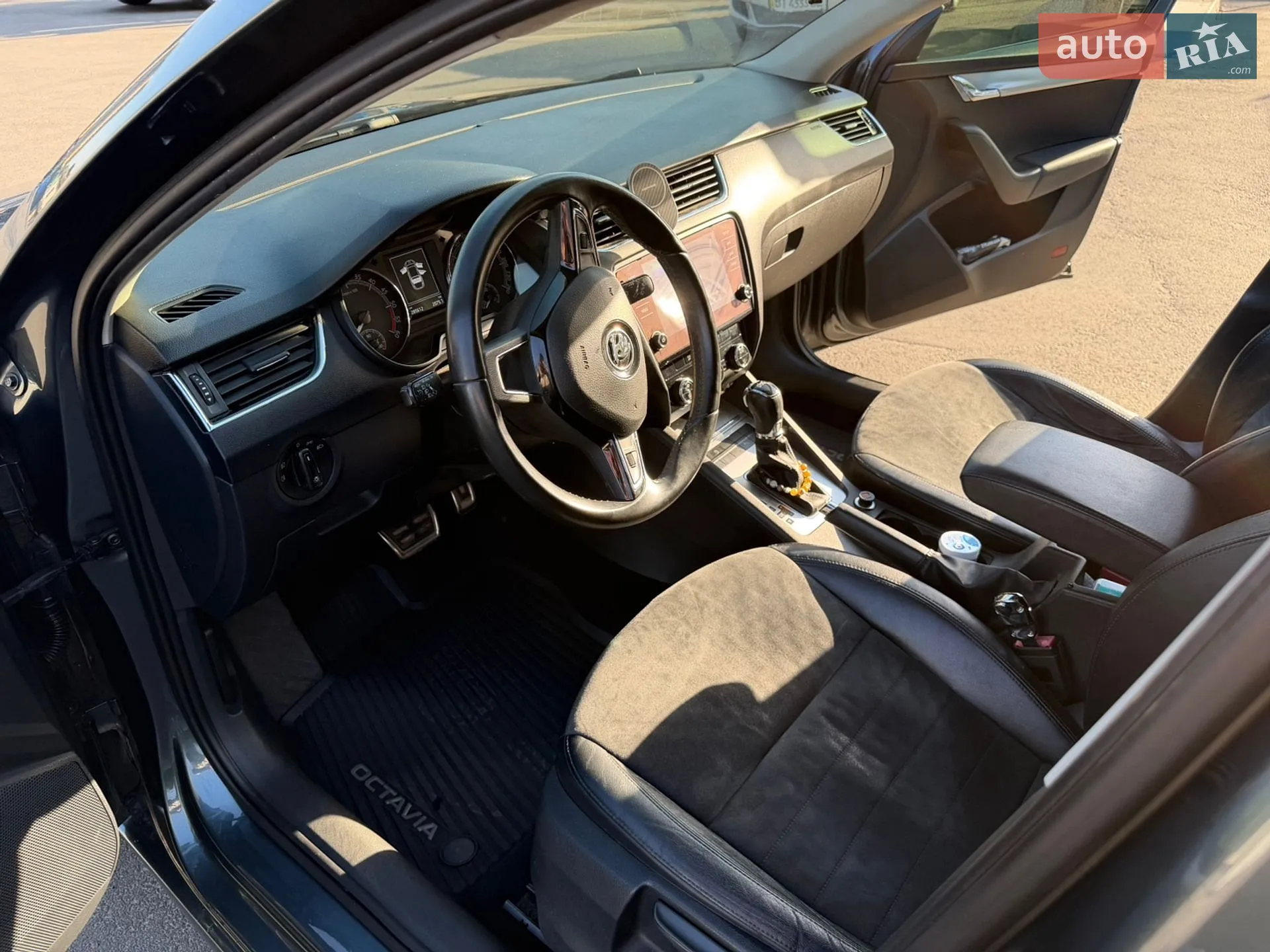 2017 Skoda Octavia - мініатюра 16
