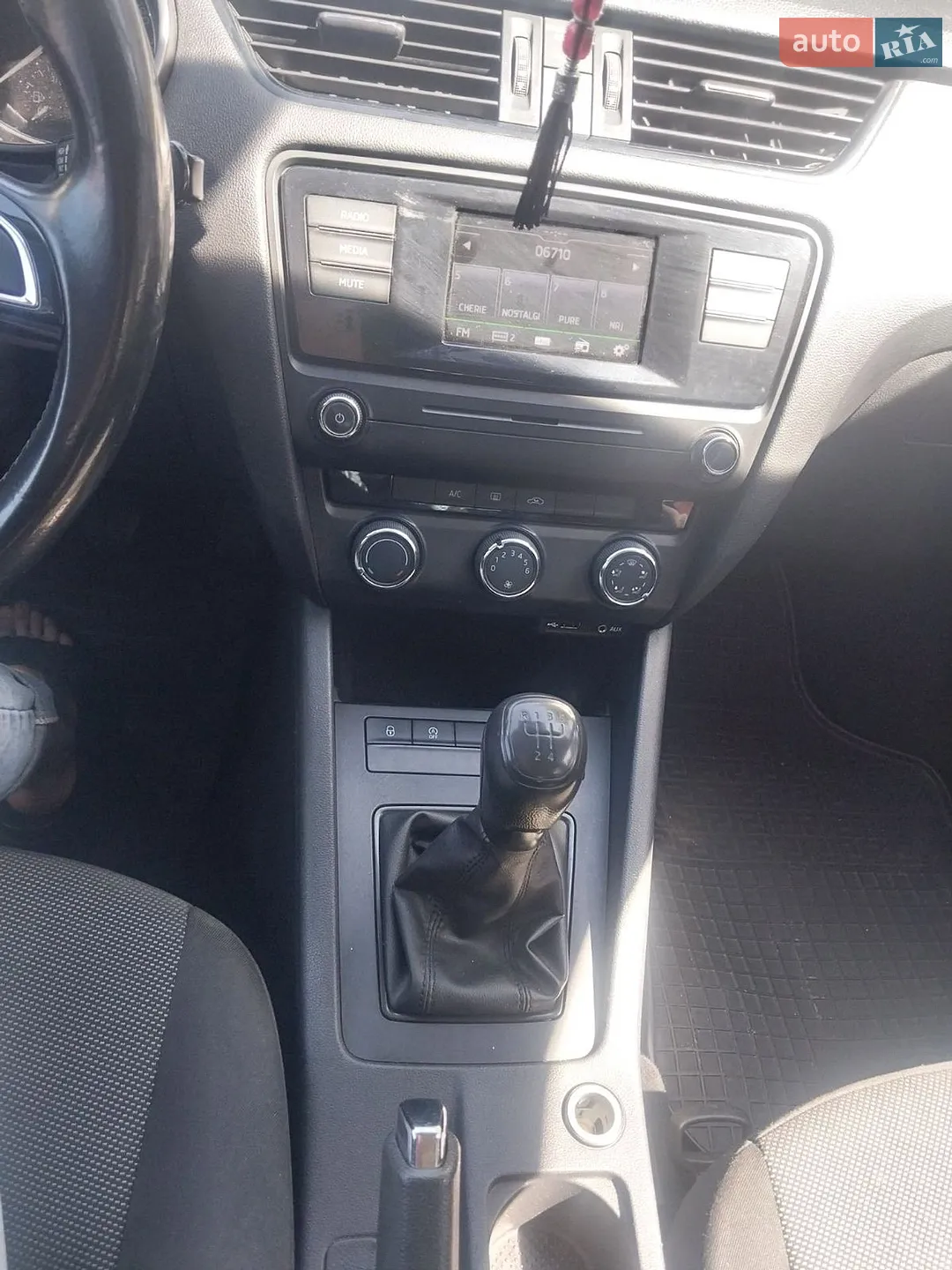 2015 Skoda Octavia - мініатюра 12