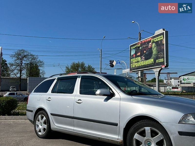 Універсал Skoda Octavia 2008 в Чернігові