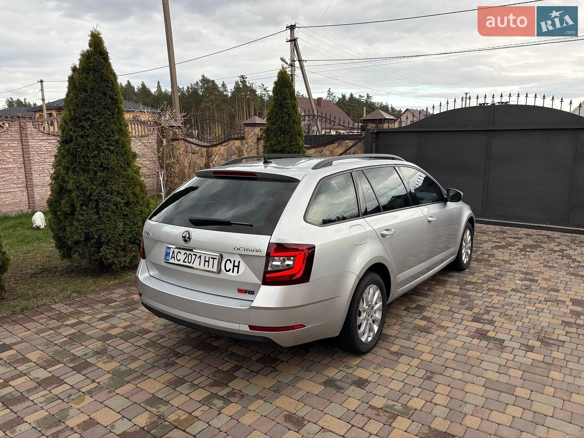2017 Skoda Octavia - мініатюра 4