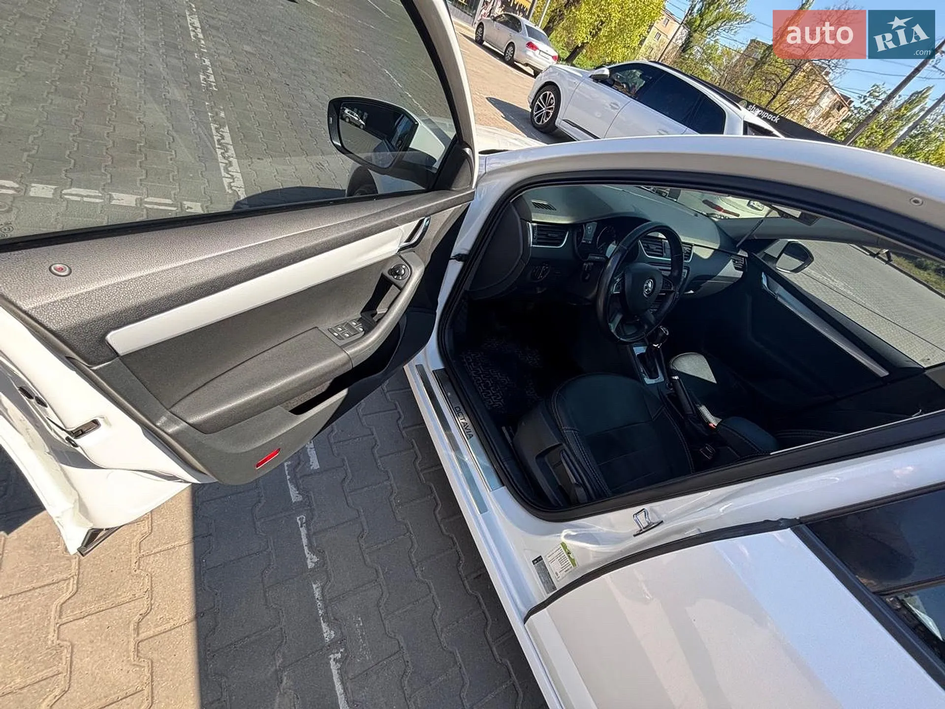 2014 Skoda Octavia - мініатюра 8