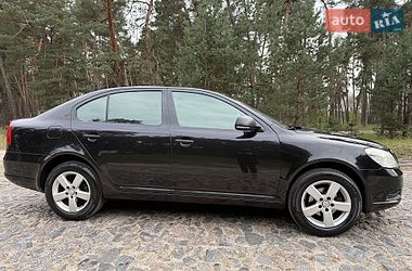 Ліфтбек Skoda Octavia 2009 в Охтирці