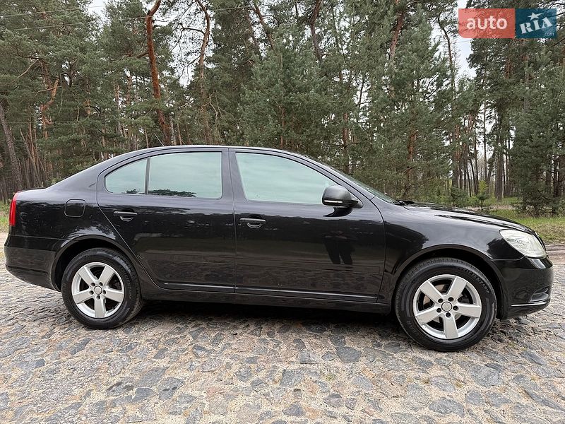 Ліфтбек Skoda Octavia 2009 в Охтирці