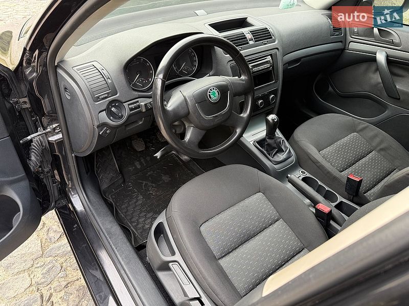 Ліфтбек Skoda Octavia 2009 в Охтирці