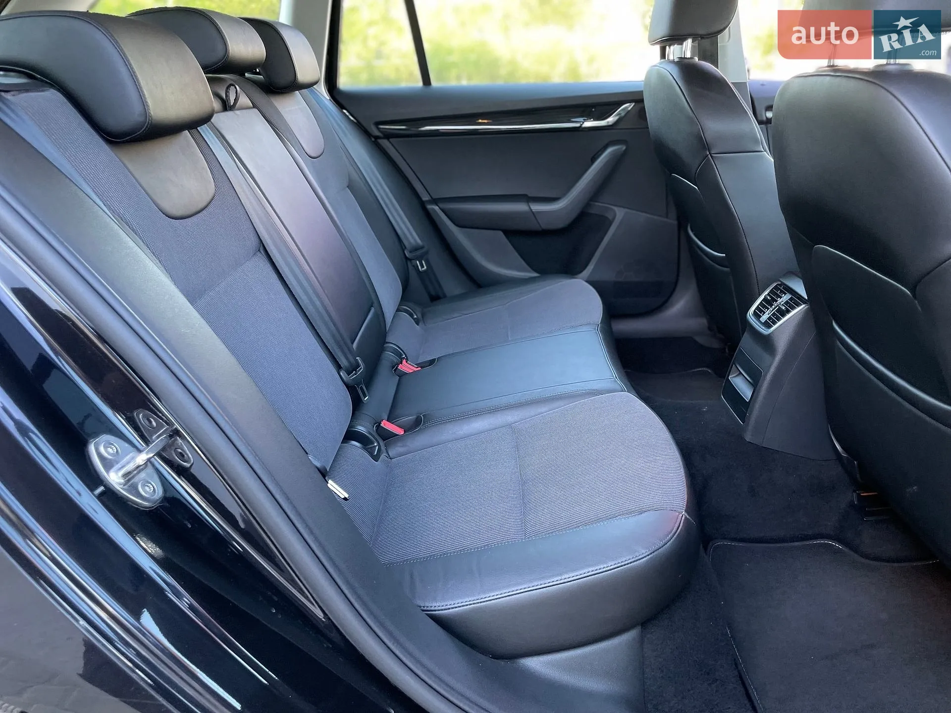 2019 Skoda Octavia - мініатюра 31