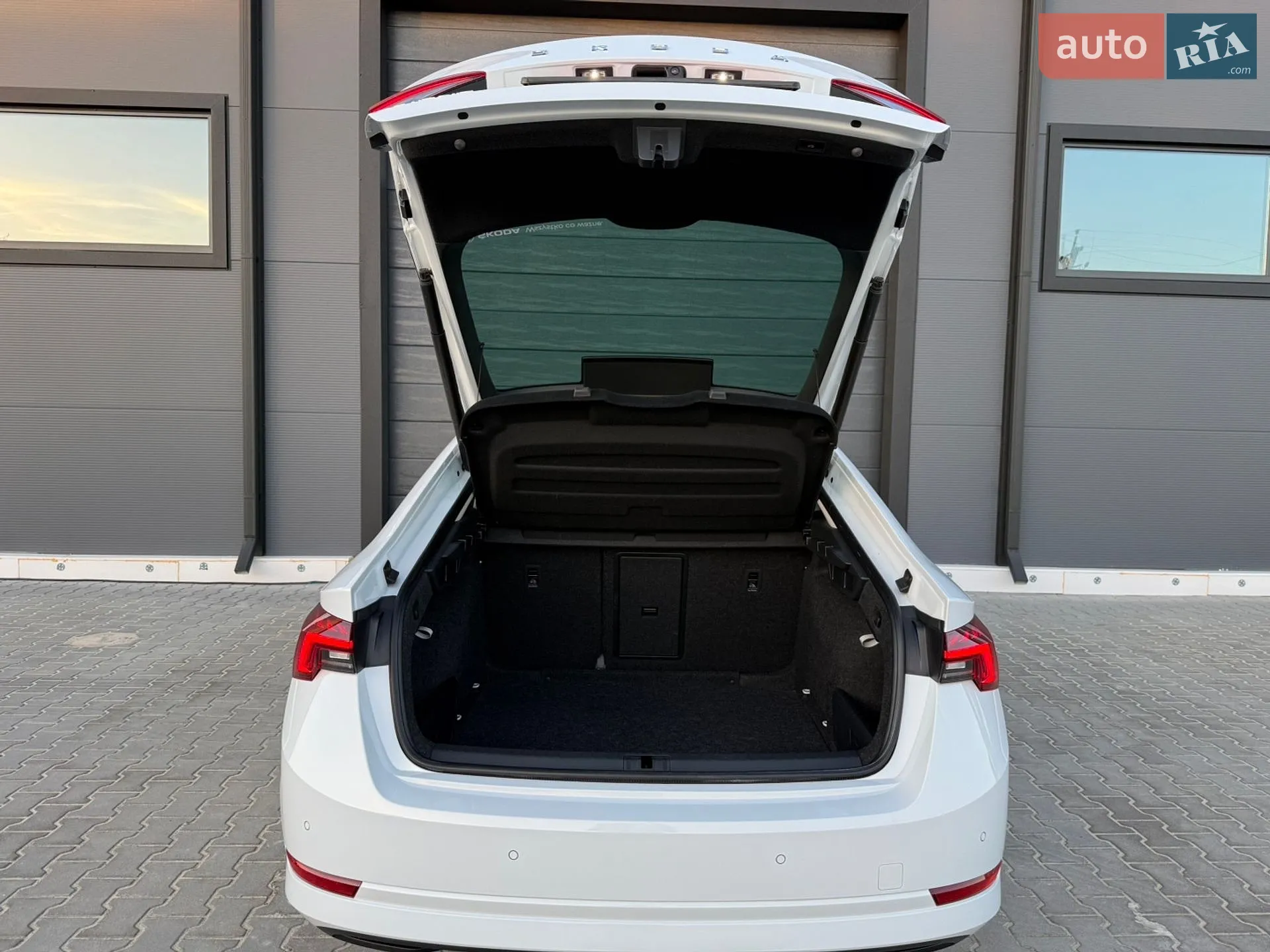 2021 Skoda Octavia - мініатюра 47