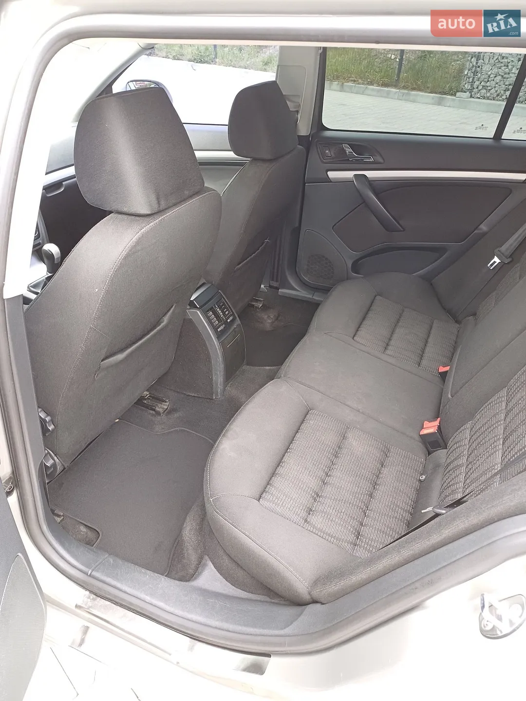 2010 Skoda Octavia - мініатюра 19