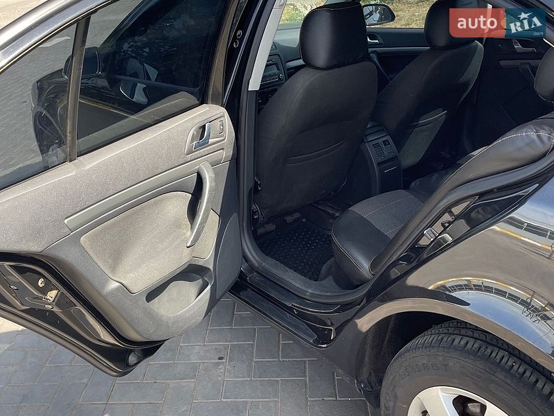 Лифтбек Skoda Octavia 2006 в Долинской