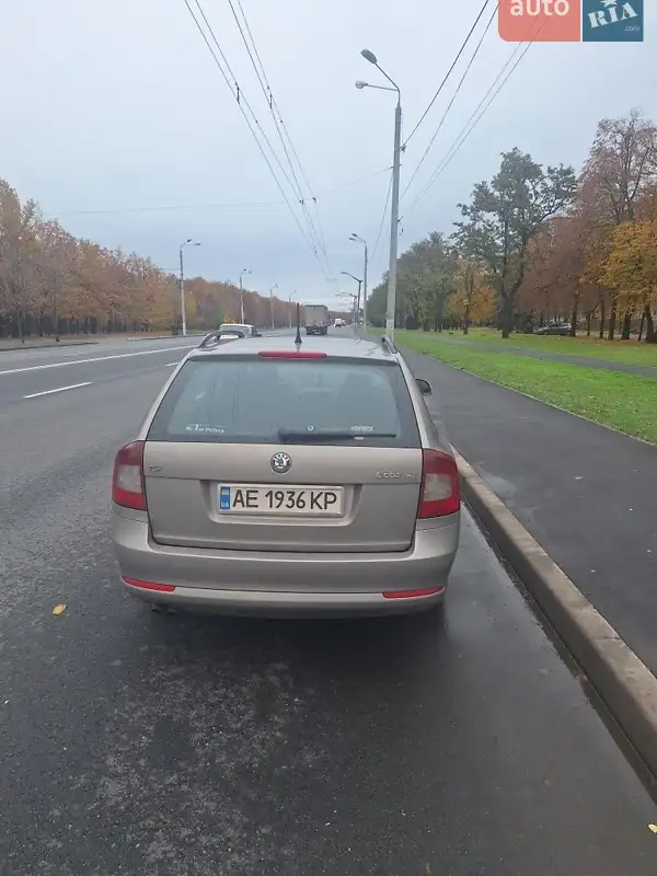 Skoda Octavia 2011 VIN TMBCT61ZXC2054760 фото оголошення 20 з 50