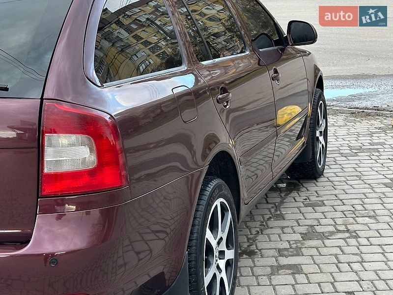 Универсал Skoda Octavia 2009 в Днепре