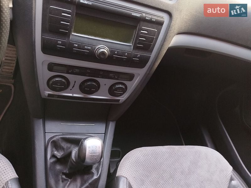 Лифтбек Skoda Octavia 2006 в Золочеве