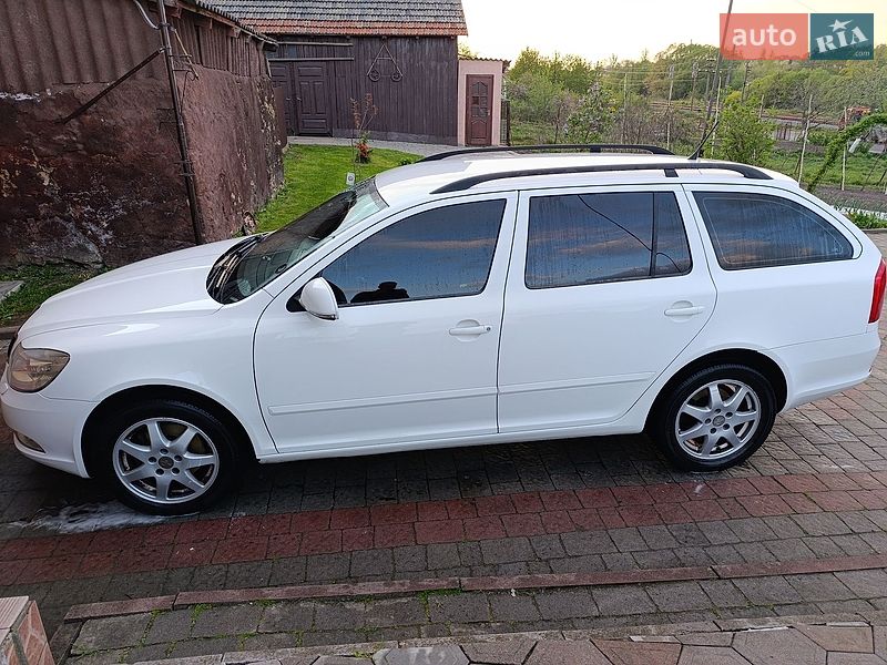 Универсал Skoda Octavia 2012 в Львове фото 2 Универсал Skoda Octavia 2012 в Львове