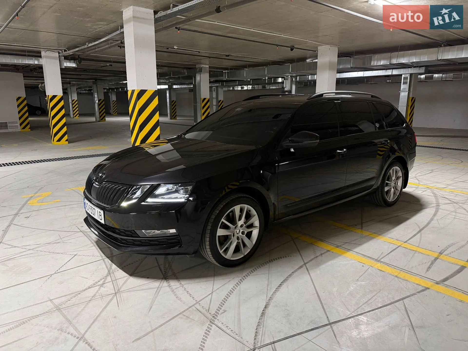 Skoda Octavia 2020 VIN TMBLK7NEXL0185344 фото оголошення 2 з 18