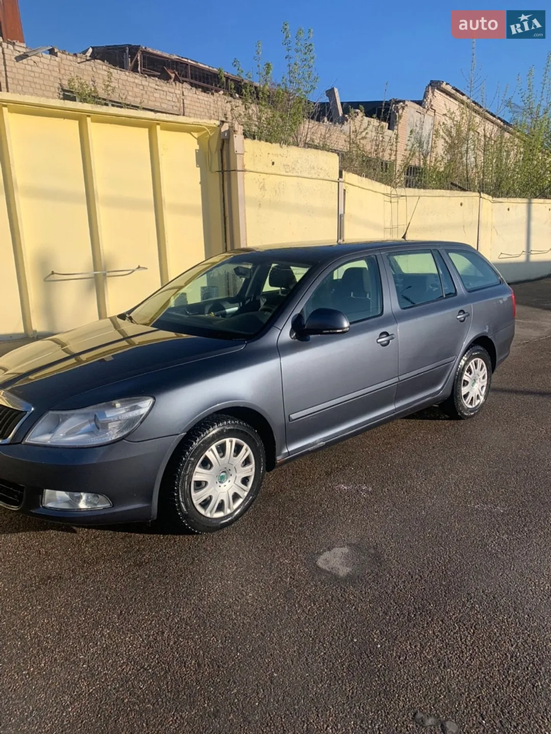 2010 Skoda Octavia - мініатюра 3