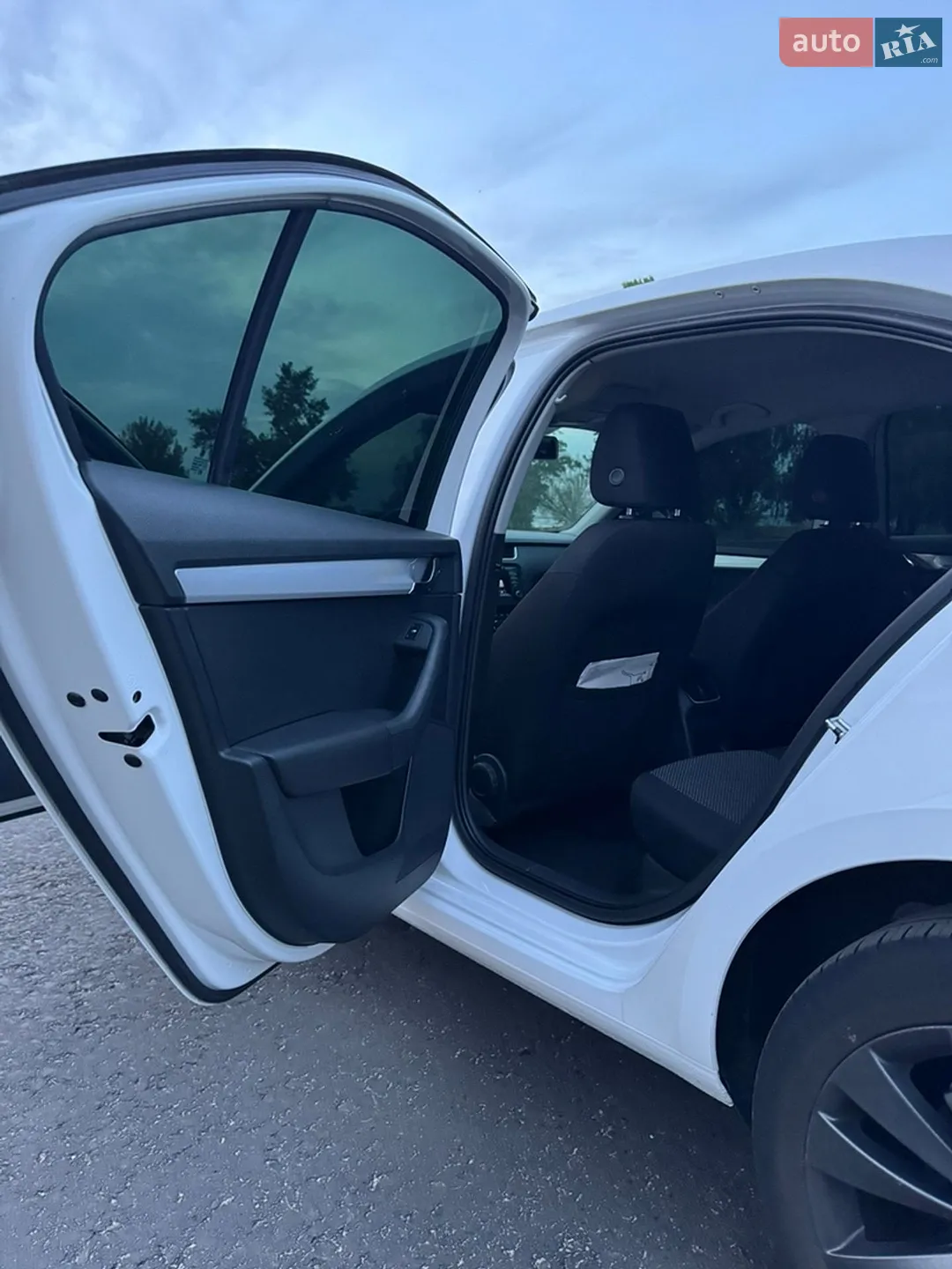 2013 Skoda Octavia - мініатюра 22