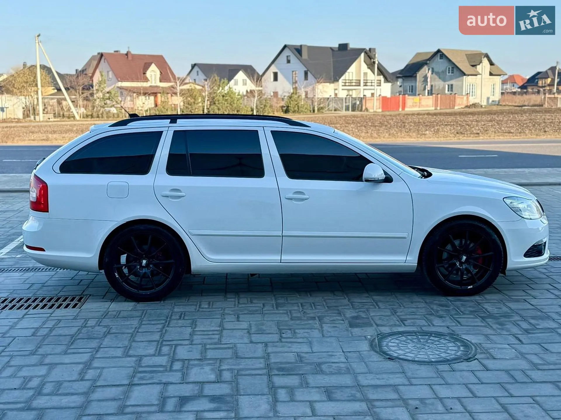 2010 Skoda Octavia - мініатюра 5