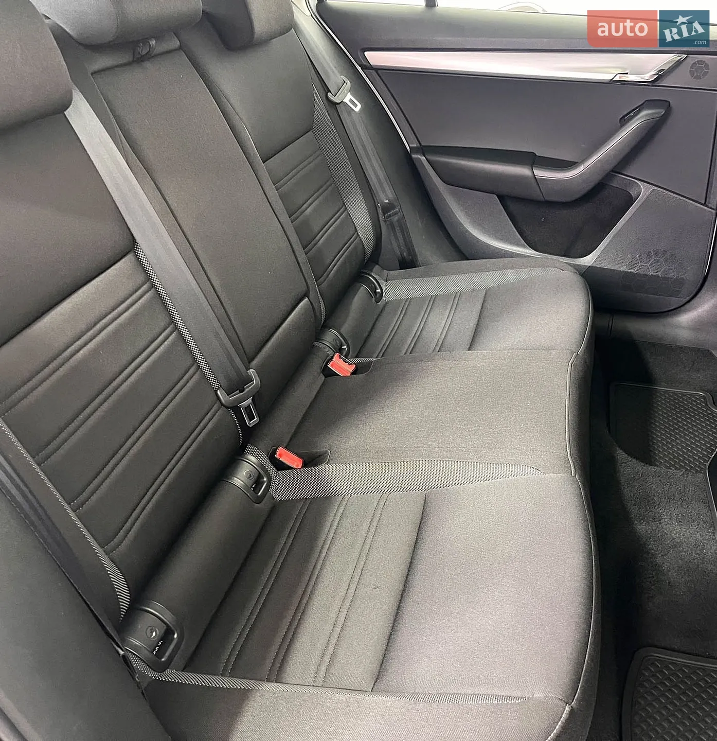 2019 Skoda Octavia - мініатюра 10