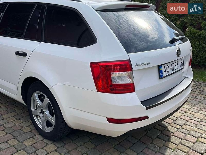 Универсал Skoda Octavia 2014 в Нереснице