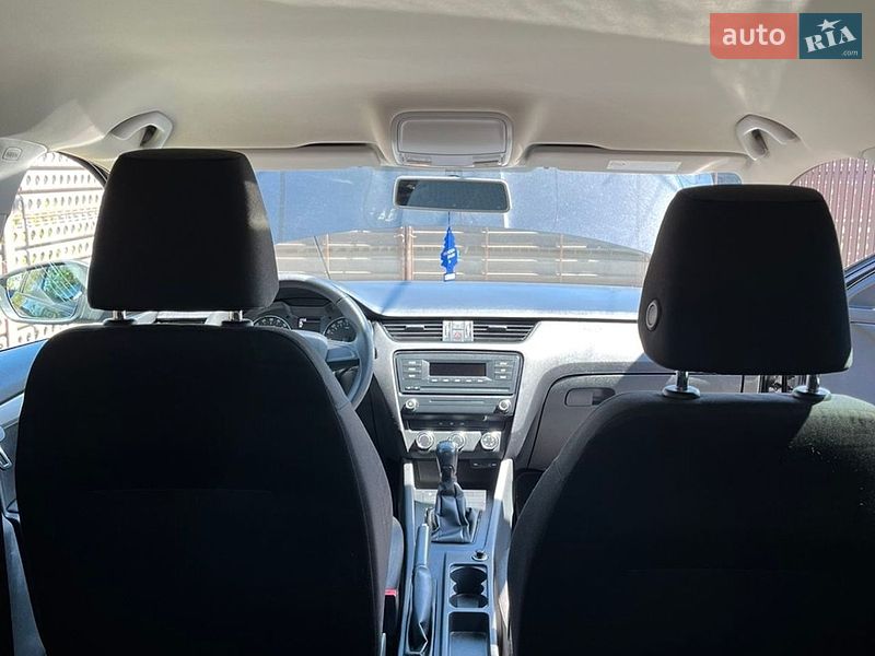 Универсал Skoda Octavia 2014 в Радивилове