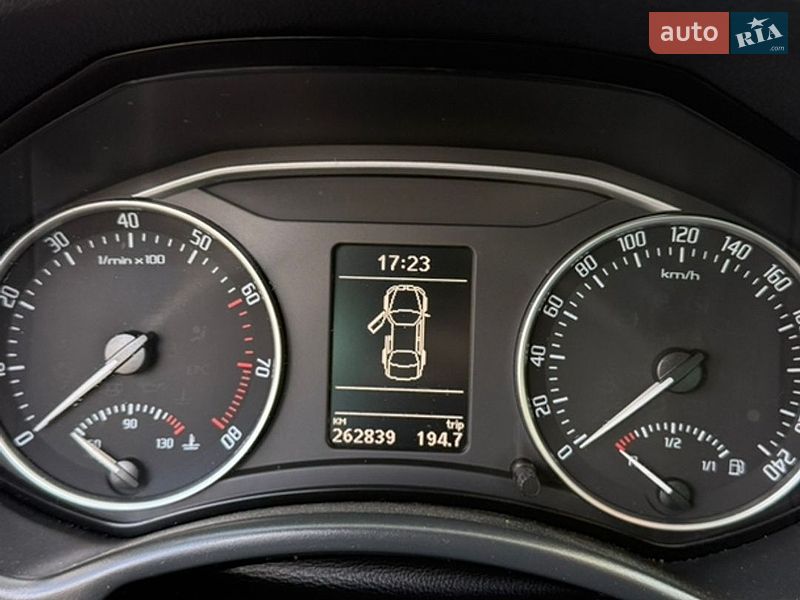 Универсал Skoda Octavia 2011 в Виннице