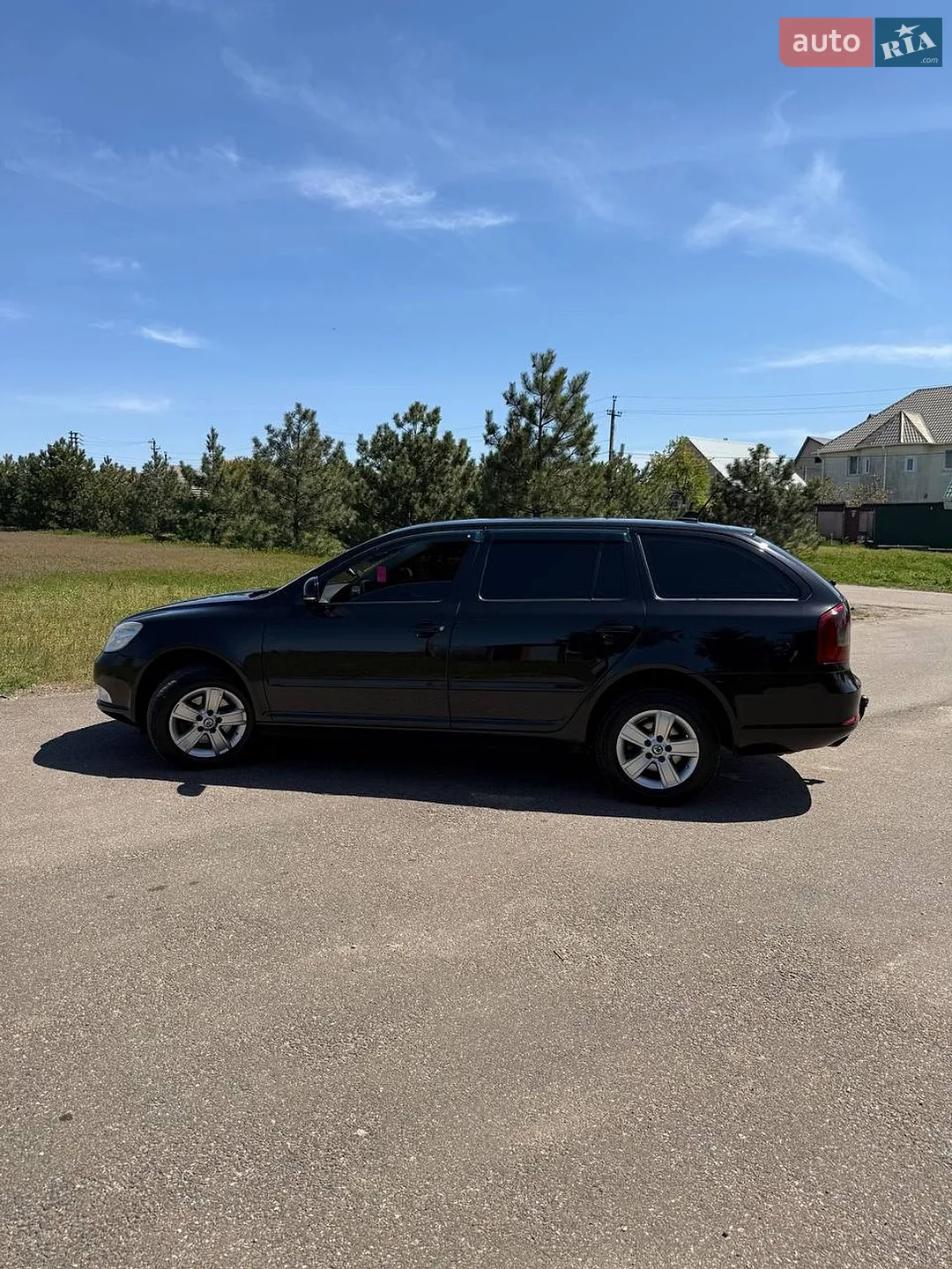 2010 Skoda Octavia - мініатюра 4