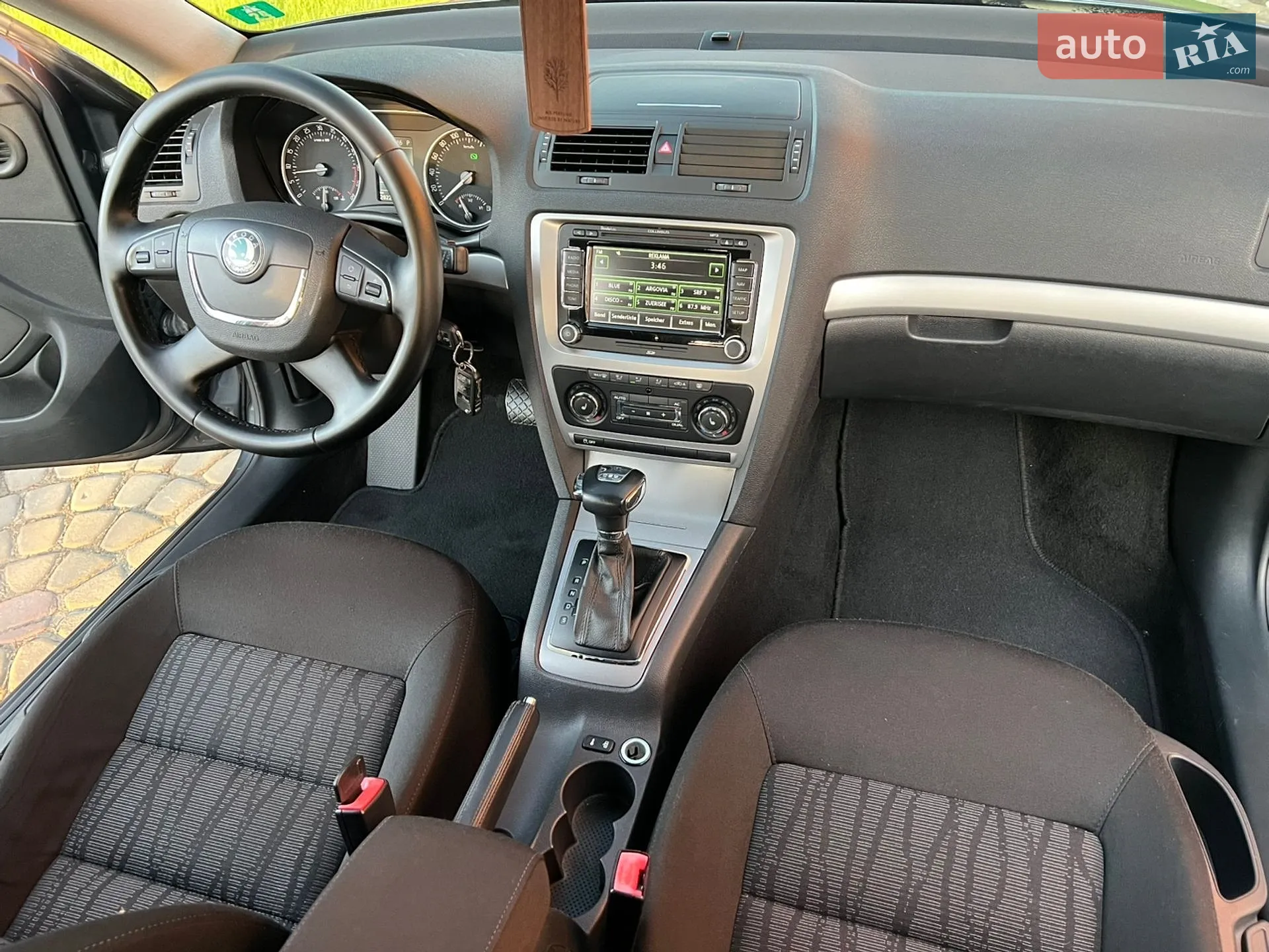 2011 Skoda Octavia - мініатюра 32