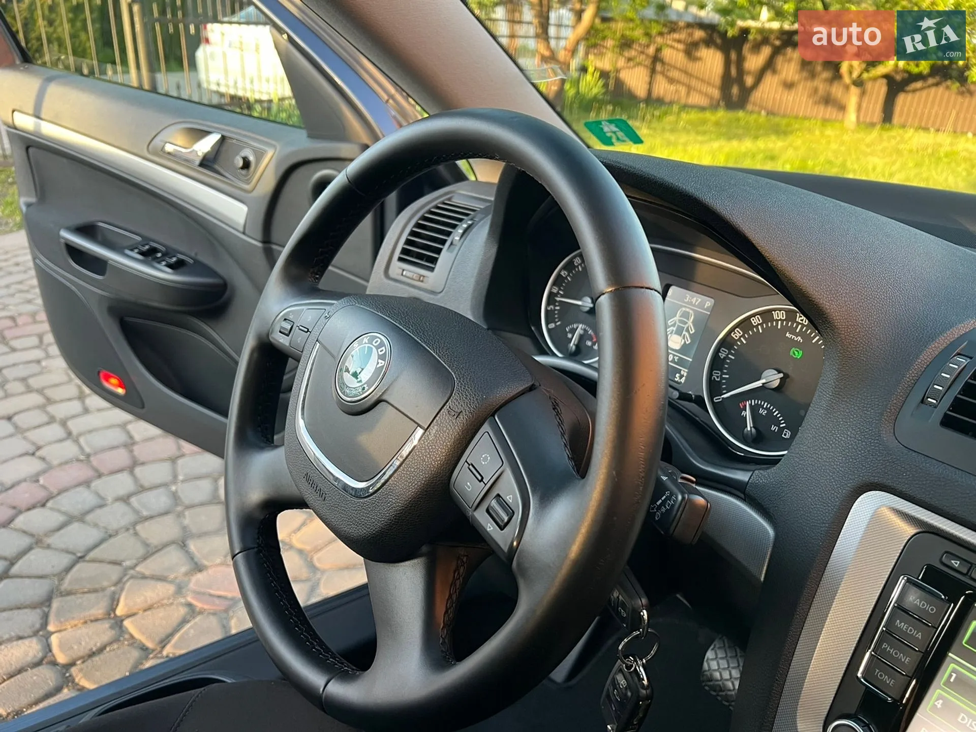 2011 Skoda Octavia - мініатюра 41