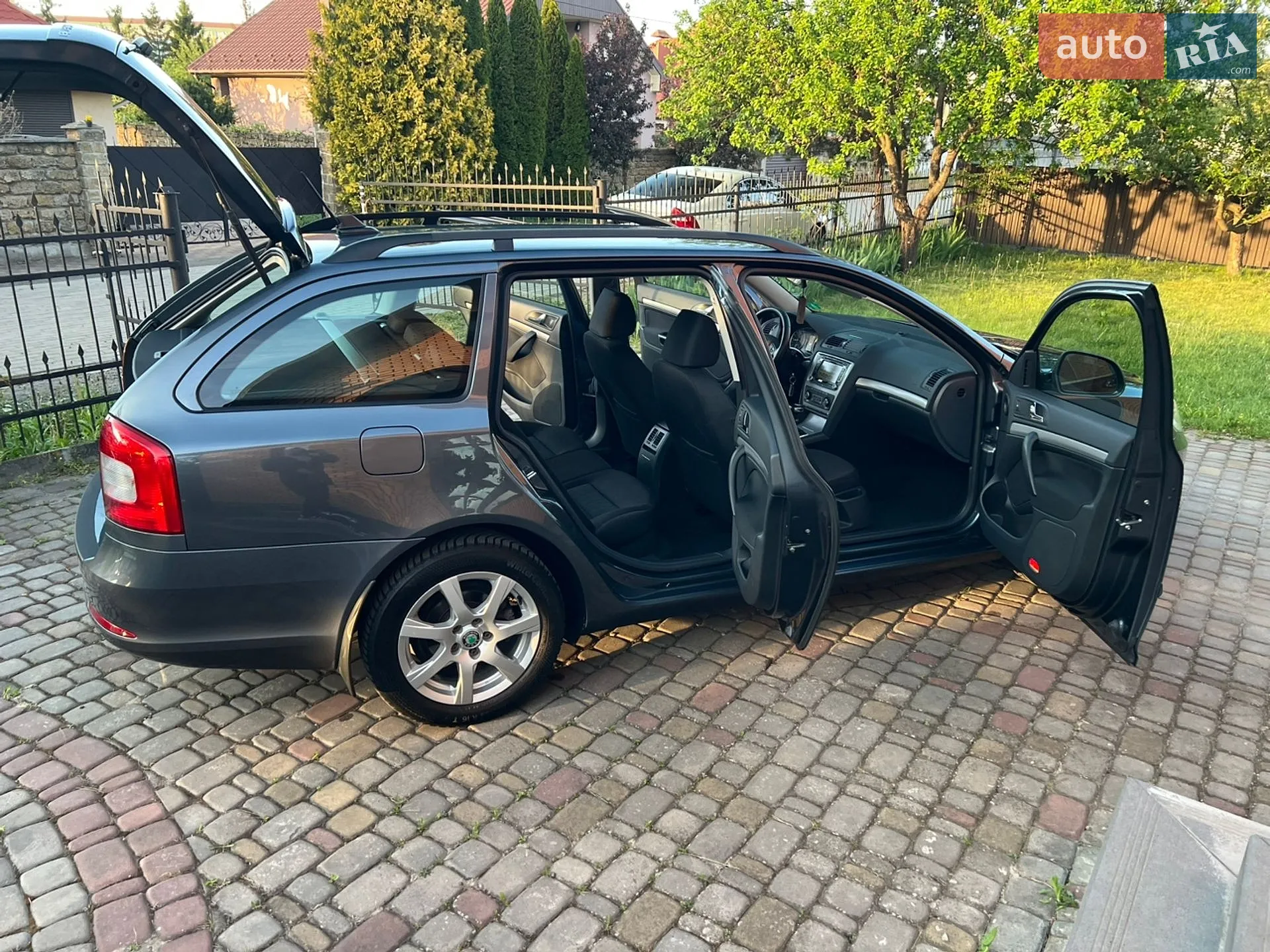 2011 Skoda Octavia - мініатюра 60