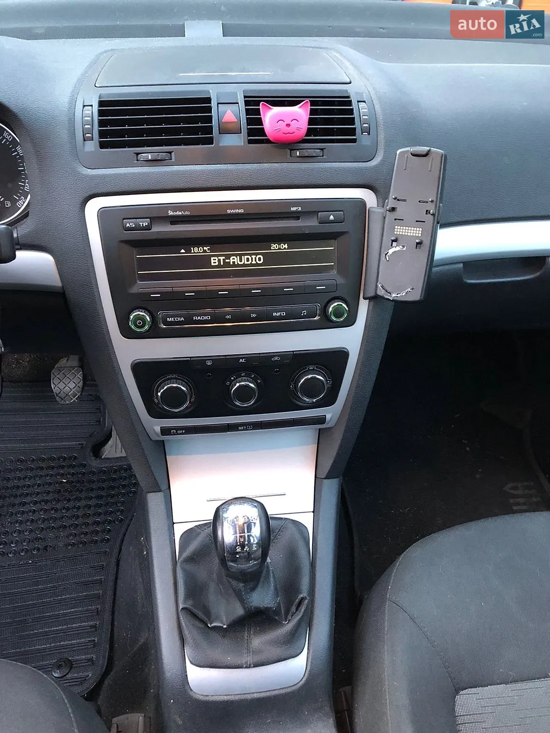 2010 Skoda Octavia - мініатюра 14
