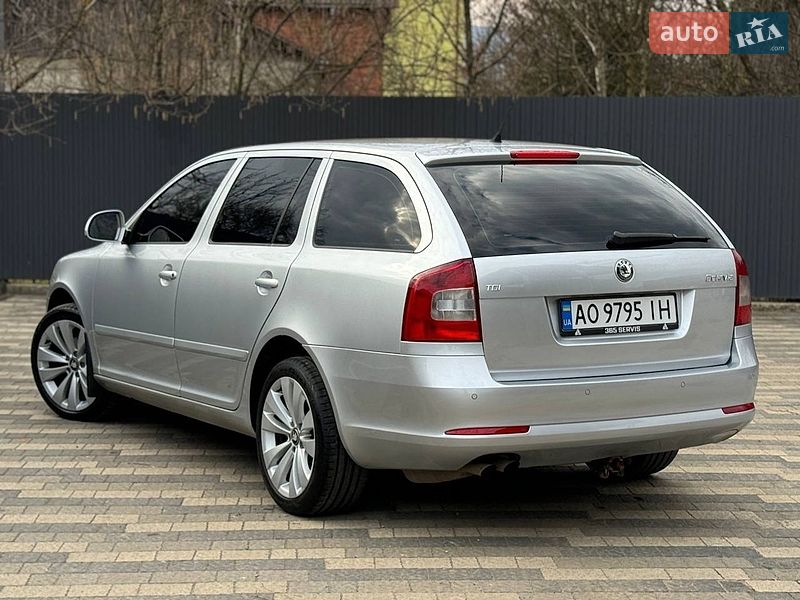 Универсал Skoda Octavia 2009 в Хусте