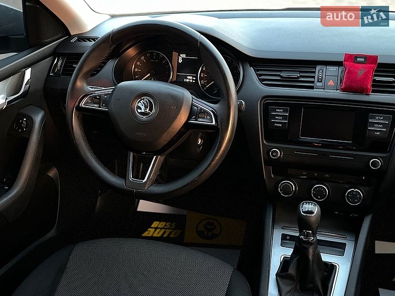 Универсал Skoda Octavia 2015 в Мукачево