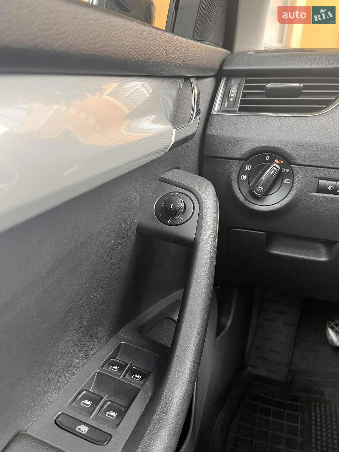 2013 Skoda Octavia - мініатюра 9
