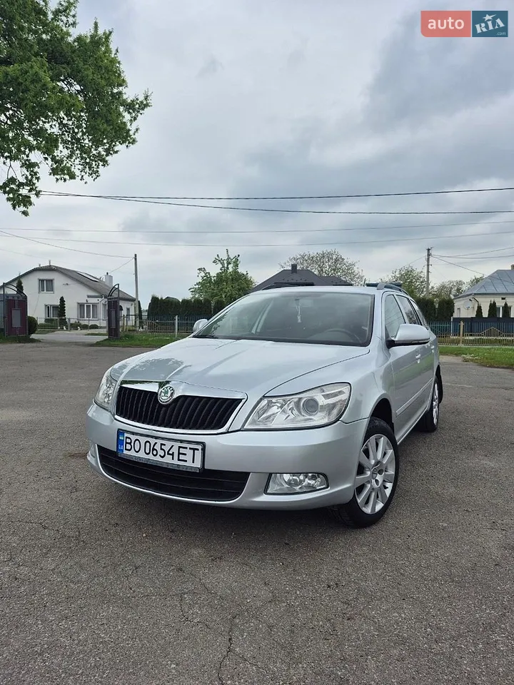 2010 Skoda Octavia - мініатюра 37