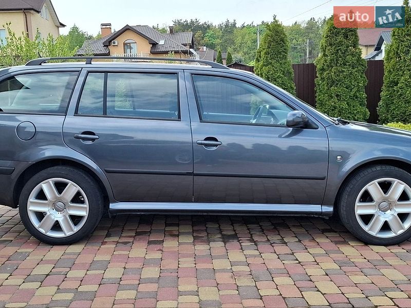 Универсал Skoda Octavia 2009 в Житомире