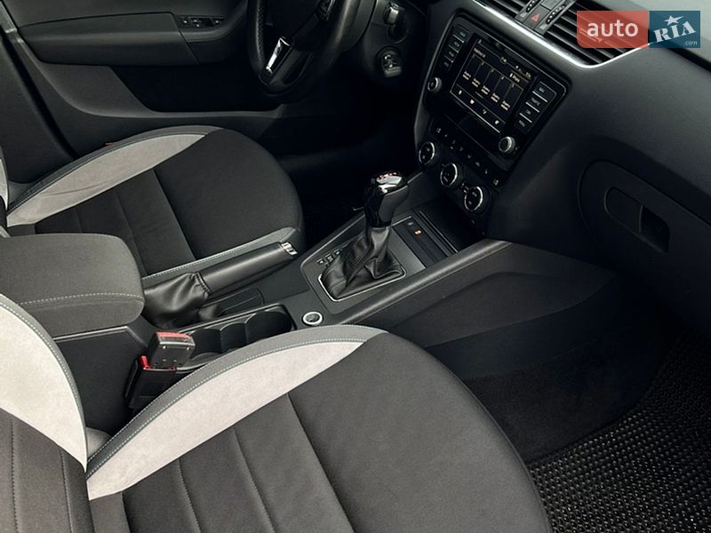 Универсал Skoda Octavia 2016 в Сарнах