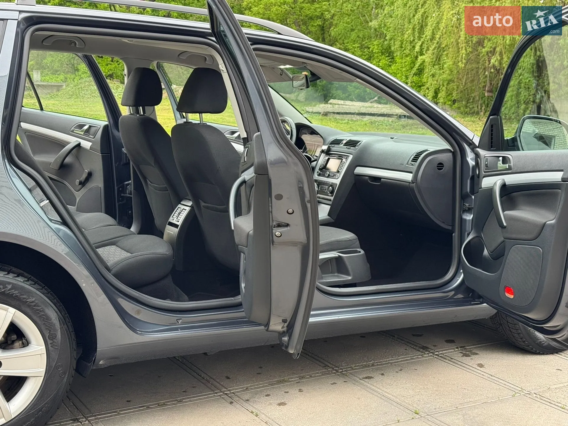 2011 Skoda Octavia - мініатюра 24