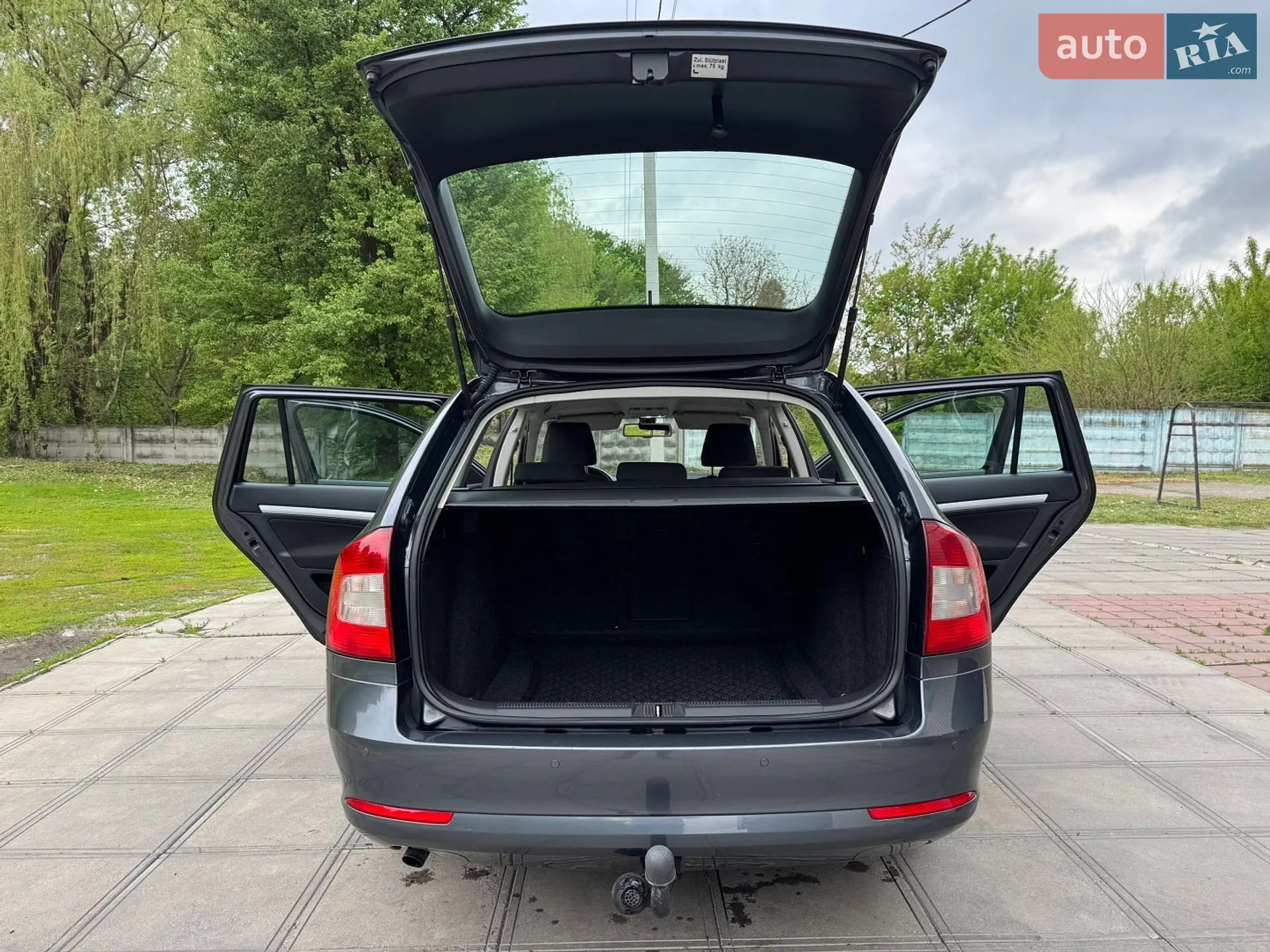 2011 Skoda Octavia - мініатюра 17